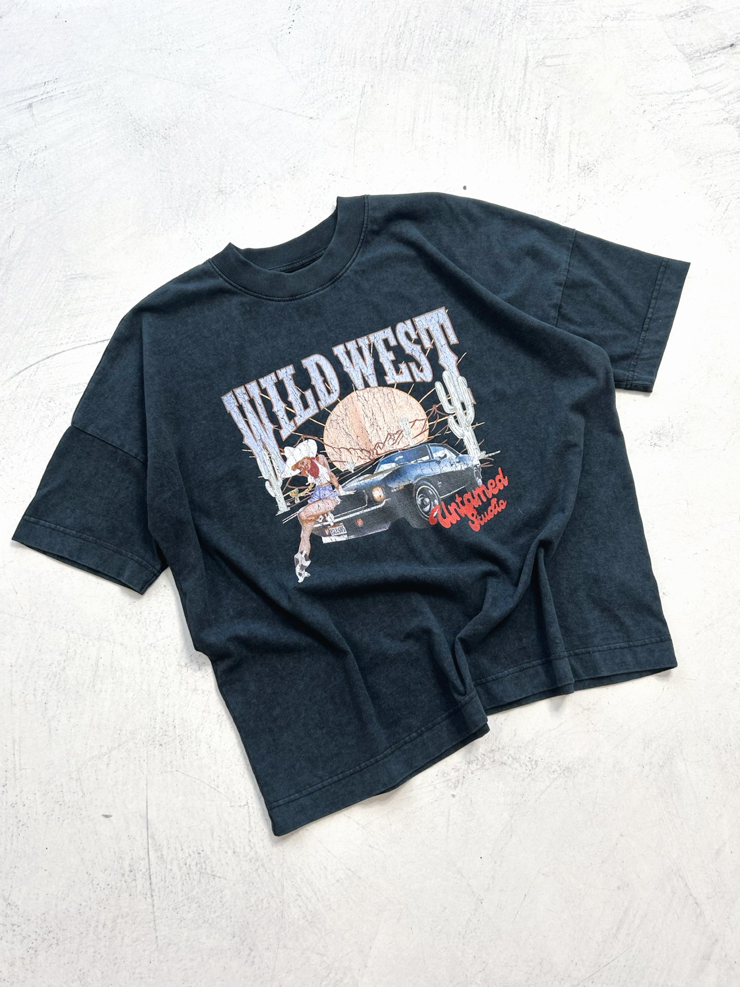 WILD WEST Oversized T-Shirt - Washed Black